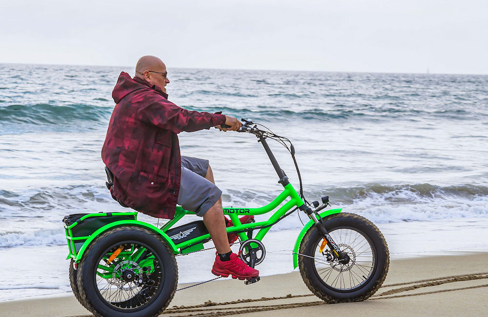 Addmotor Arisetan semi-recumbent electric trike in green