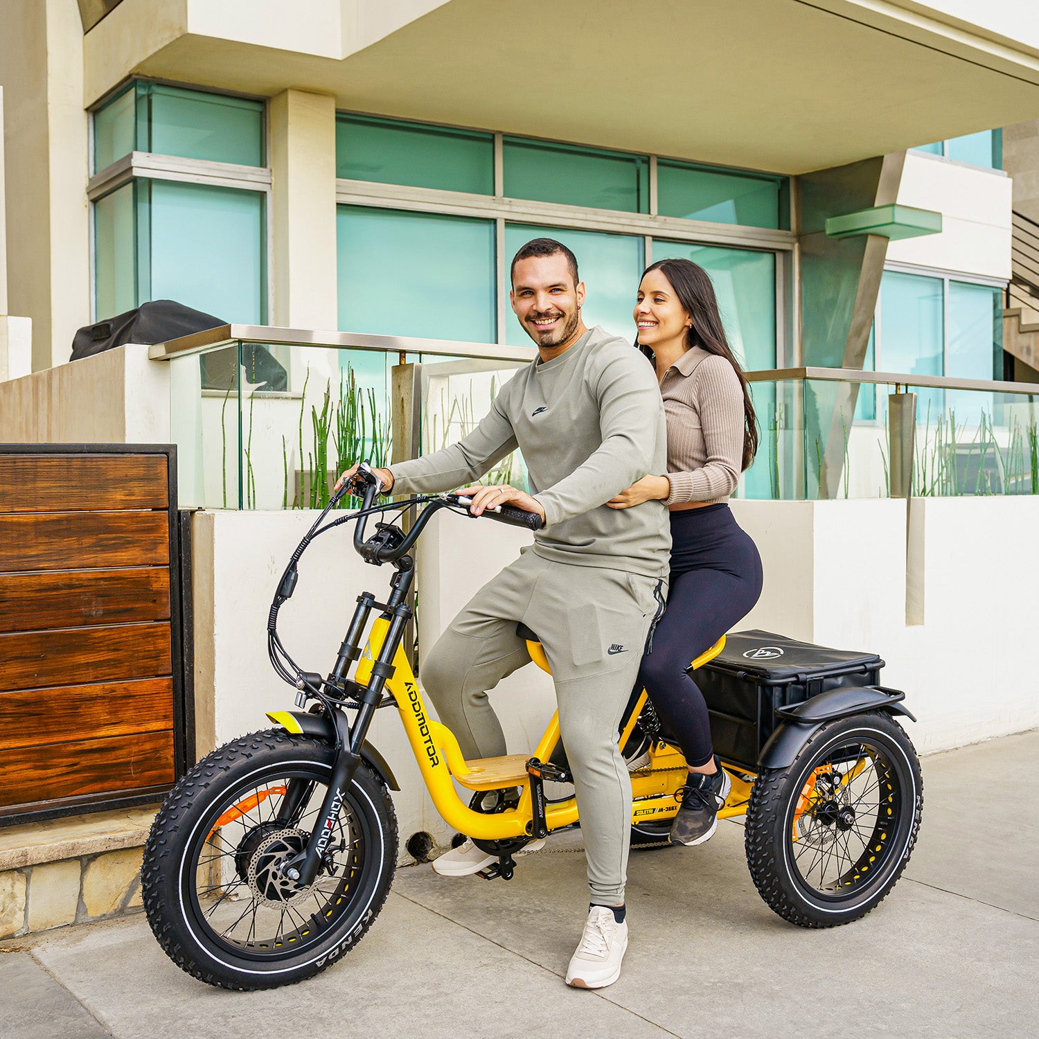 soletri-m366x-two-people-on-electric-trike-yw